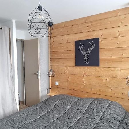 Appartement Tres Lumineux Egat ภายนอก รูปภาพ