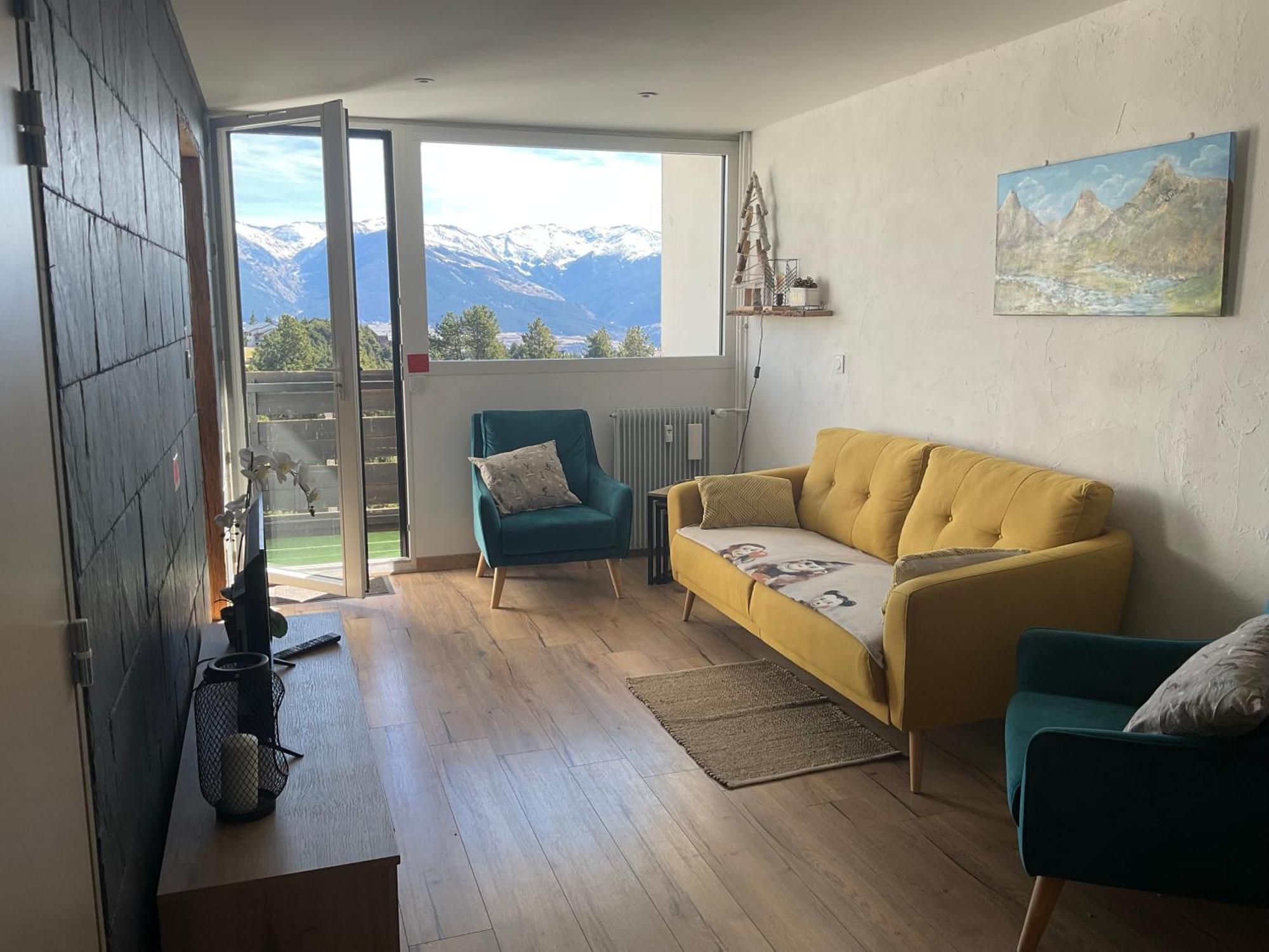 Appartement Tres Lumineux Egat ภายนอก รูปภาพ